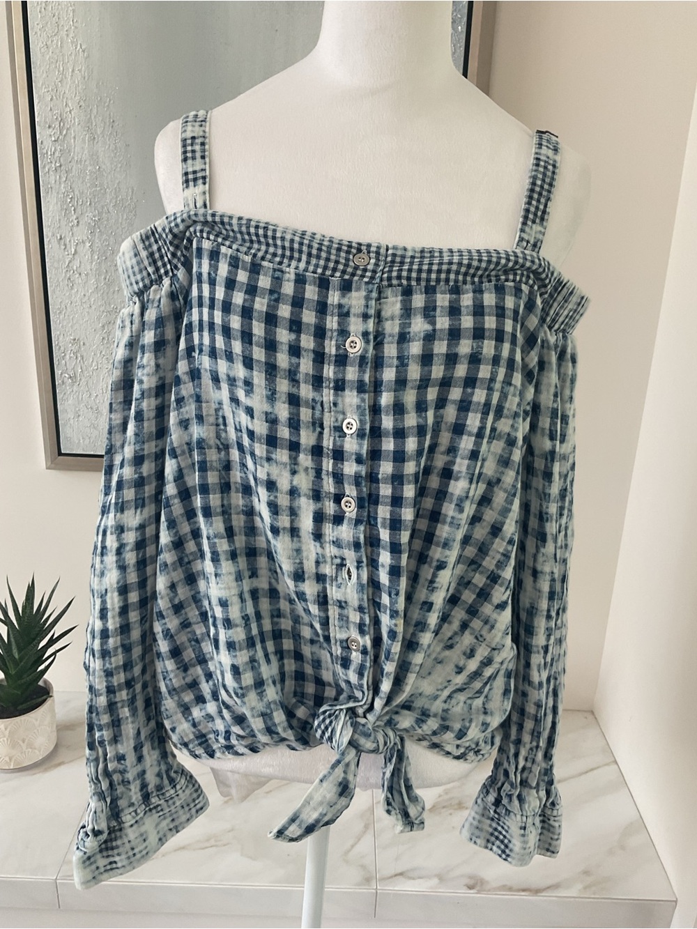 **Tribal Jeans ** Gingham Cold Shoulder Button Tie-Front Top
